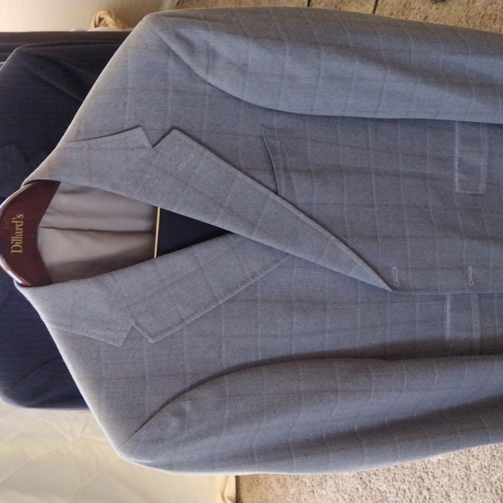 Gray Hatch Pattern Men's Suit with blue pants